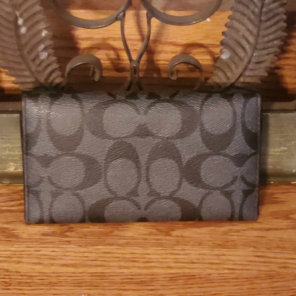 Coach X Keith Haring Limited Edition Collaboration Black Signature Wallet - Picture 4 of 13